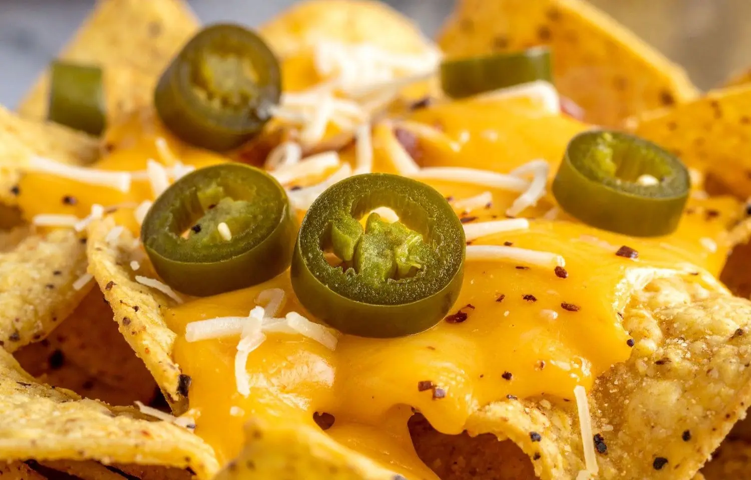 nachos con salsa de queso