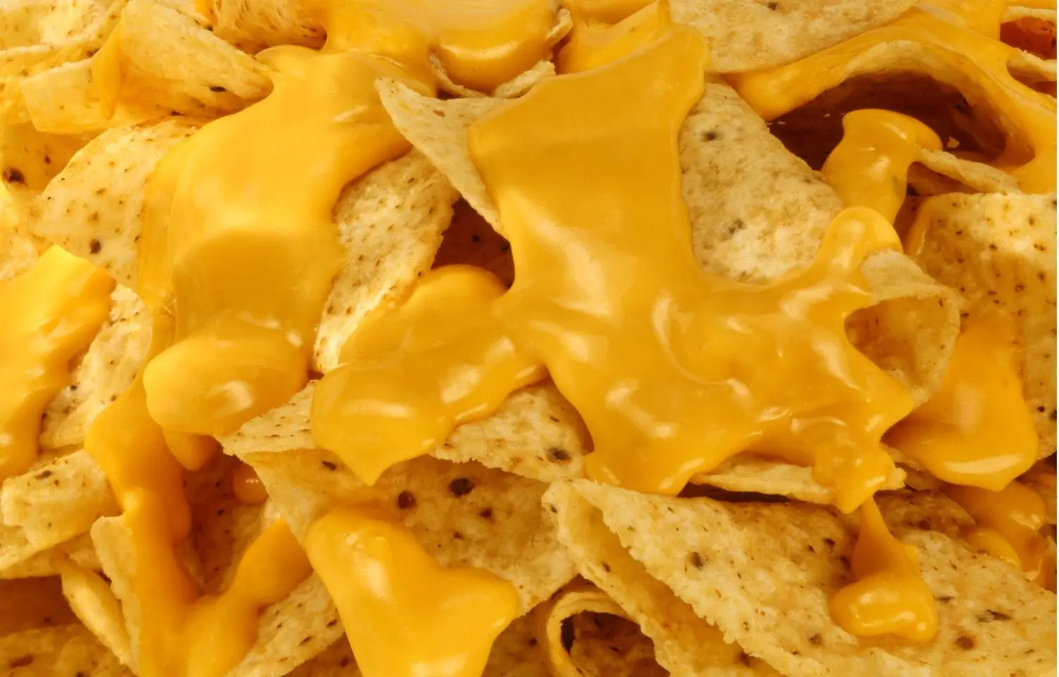 queso fundido nachos